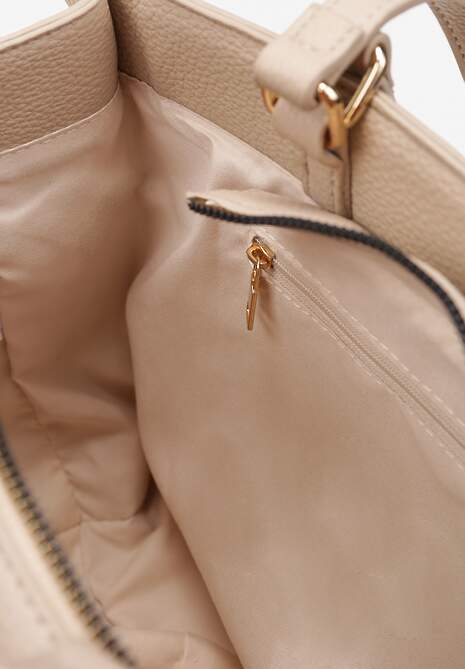 Beżowa Torebka z Podwójną Rączką Naszytą Komorą i Metalowymi Detalami Htirma