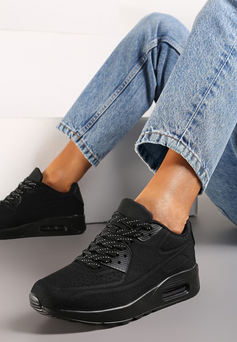 Czarne Sznurowane Sneakersy na Air Podeszwie Azorilda