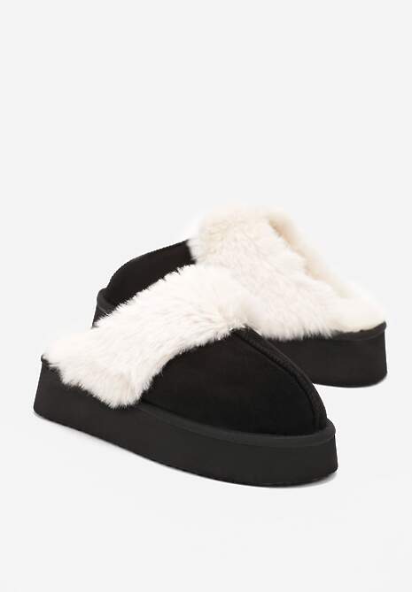Czarne Kapcie z Imitacji Zamszu na Platformie z Futerkiem i Pionowym Przeszyciem Silvara
