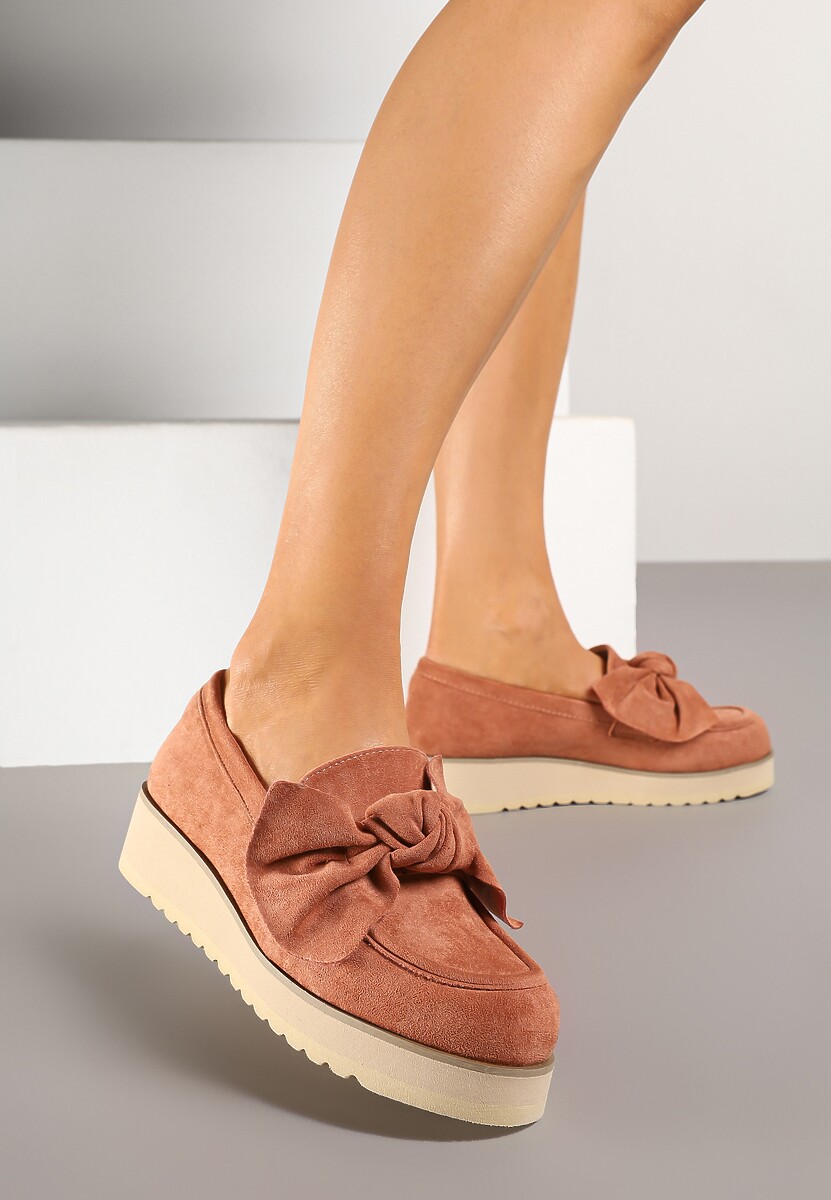 Różowe Mokasyny z Ekozamszu na Niskiej Platformie z Ozdobną Kokardą Nusalena