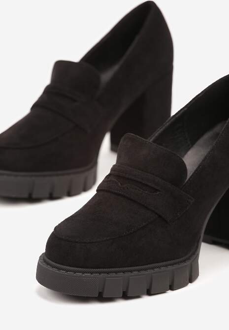 Czarne Czółenka na Słupkowym Obcasie Relialia