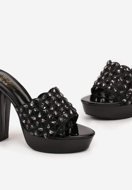Czarne Klapki na Platformie i Wysokim Słupku z Cyrkoniami na Ażurowej Cholewce Ernella