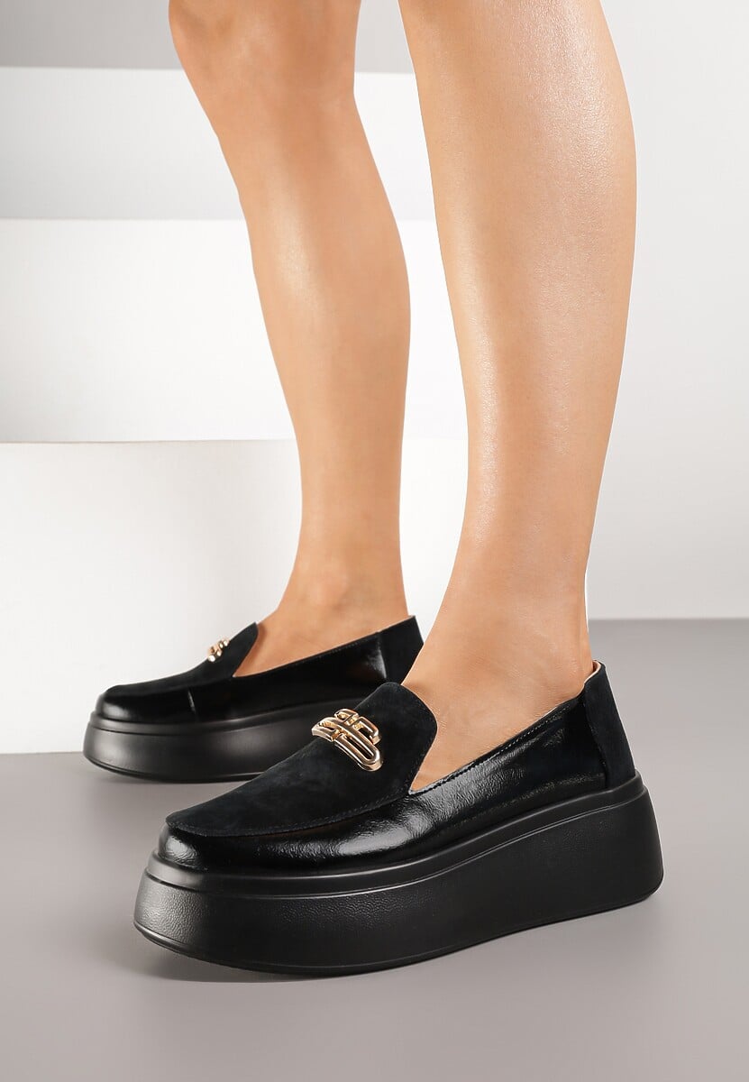 Czarne Półbuty na Platformie i Koturnie ze Skóry Naturalnej z Metaliczną Aplikacją Takaria