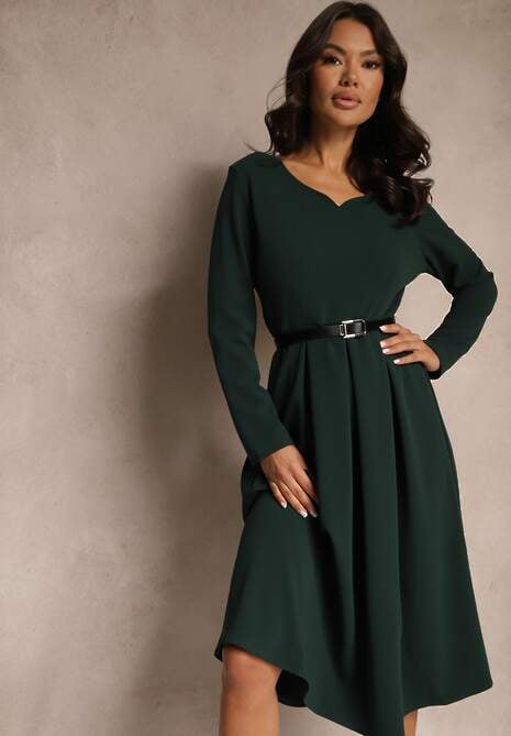 Ciemnozielona Sukienka o Rozkloszowanym Kroju z Trójkątnym Dekoltem Temivara