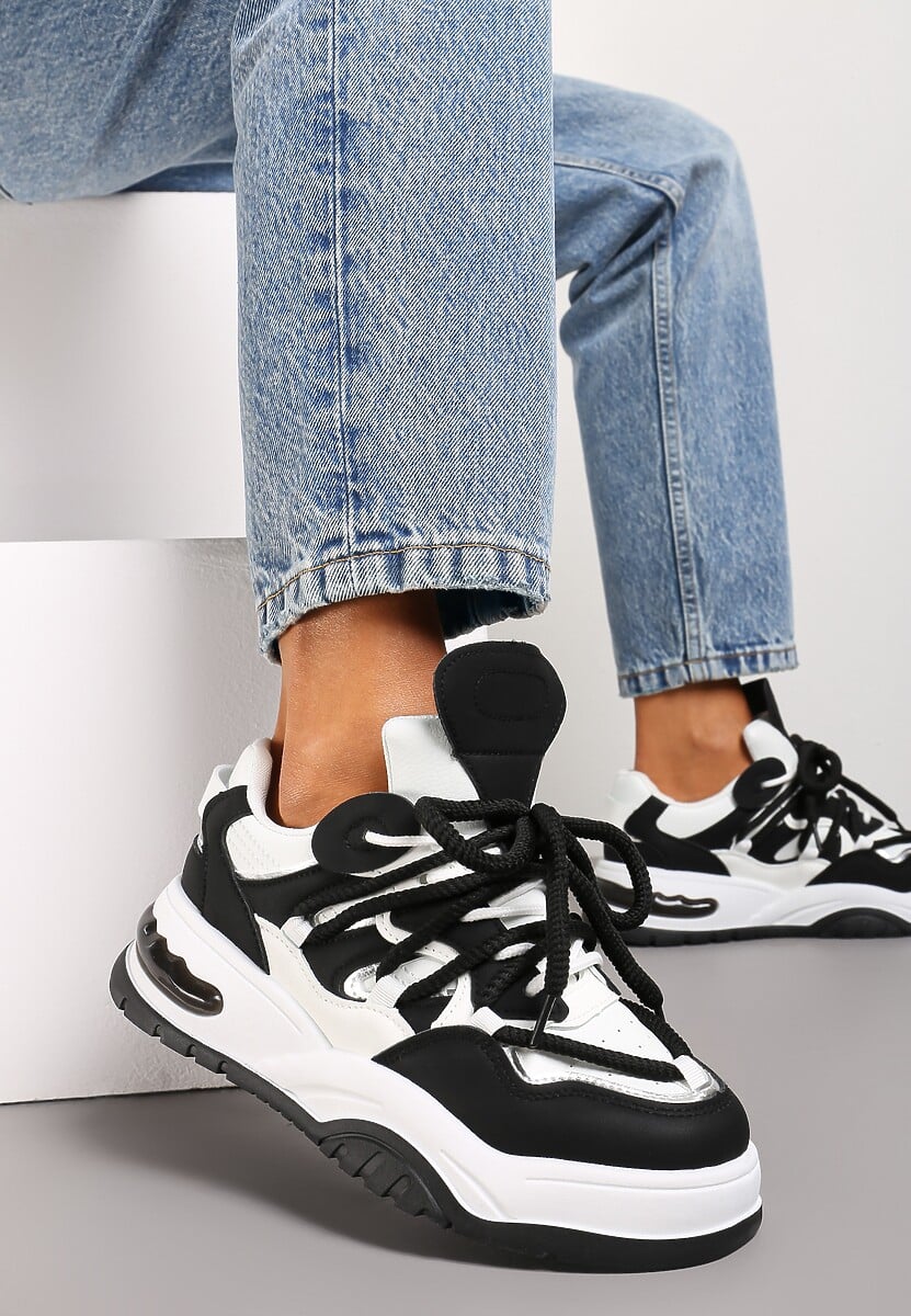 Białe Sneakersy Ozdobione Kolorowymi i Metalicznymi Wstawkami na Grubej Podeszwie Oplevia