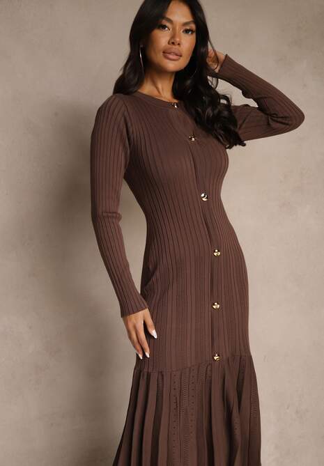 Brązowa Sweterkowa Sukienka z Wiskozą z Rozkloszowanym Dołem i Guzikami Fertilea