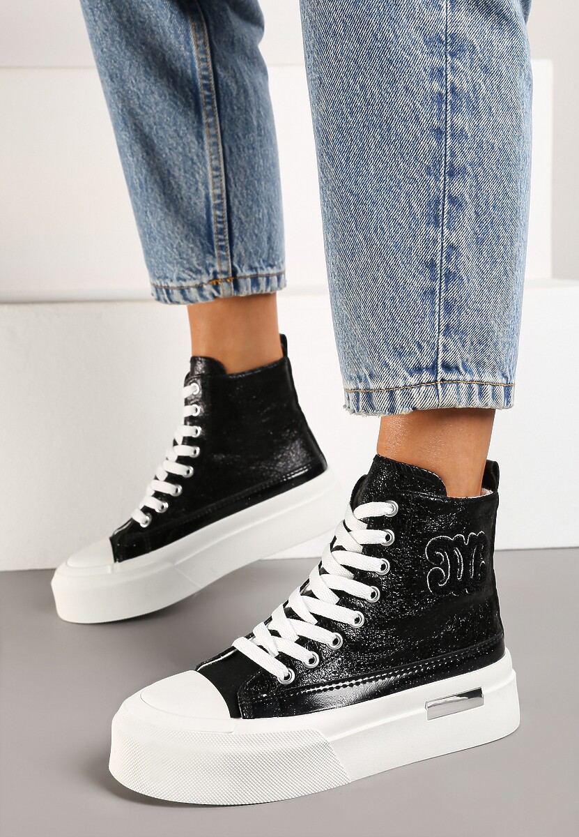 Czarne Trampki za Kostkę na Platformie z Ozdobną Wstawką Mesidra