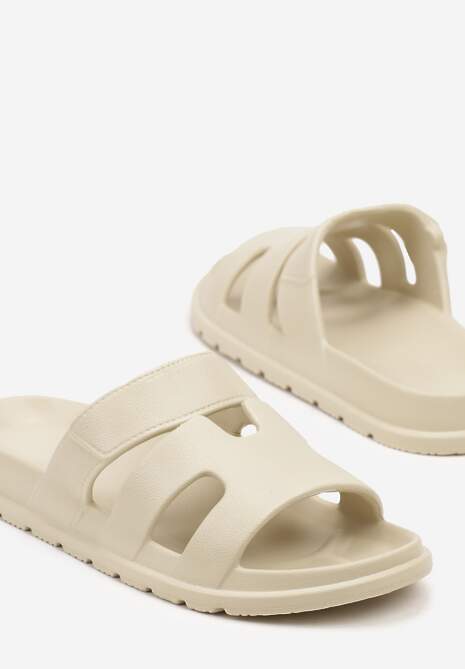 Beżowe Klapki z Pianki Zdobione Geometrycznymi Wycięciami Flenirae