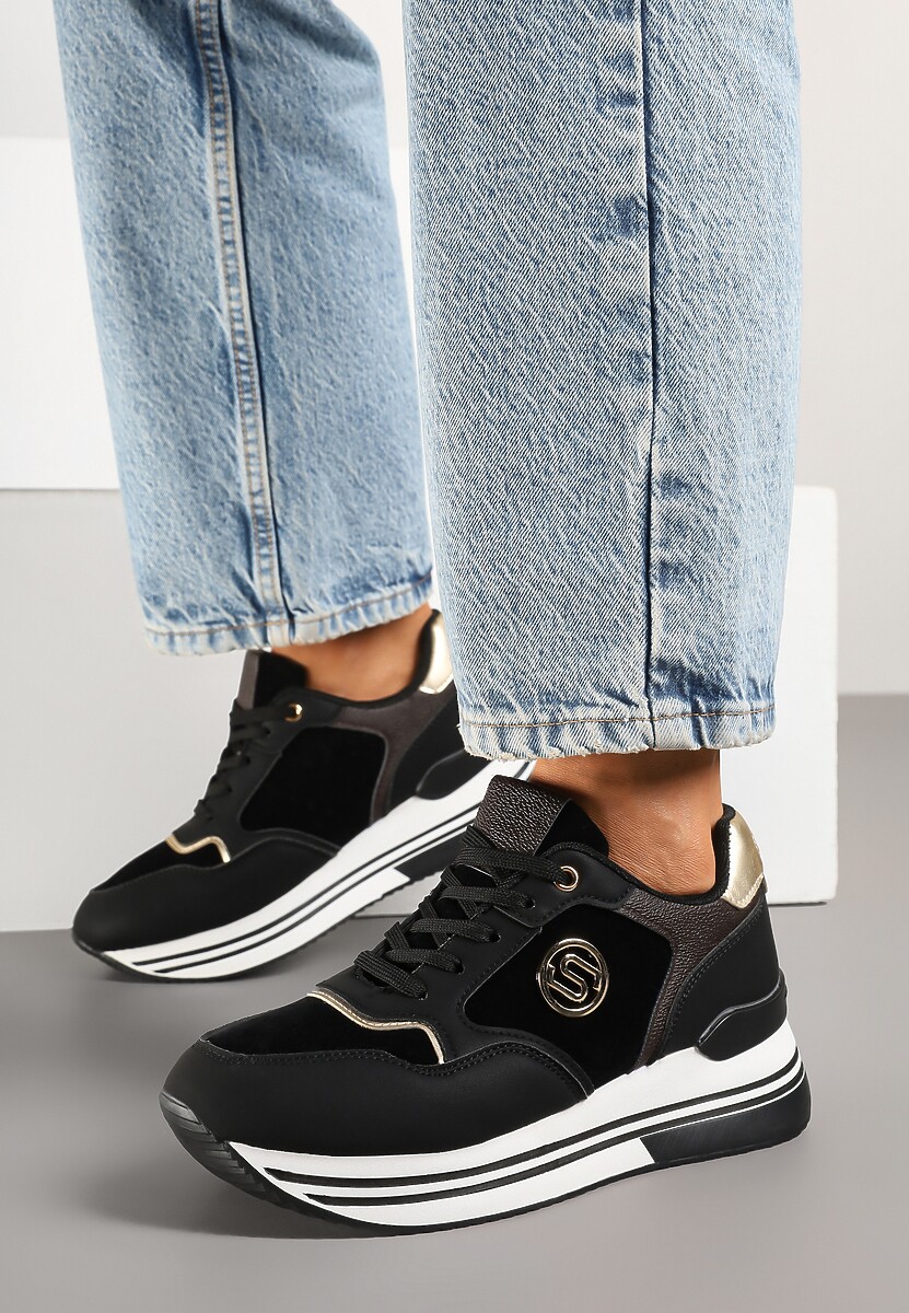 Czarne Sneakersy na Platformie z Metaliczną Ozdobą Roniane