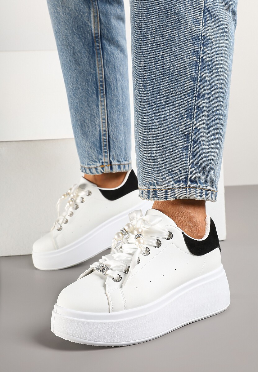 Biało-Czarne Sneakersy na Platformie Ozdobione Cyrkoniami Vivalle