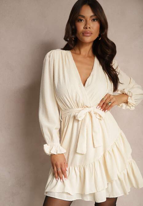 Beżowa Sukienka Thesaste