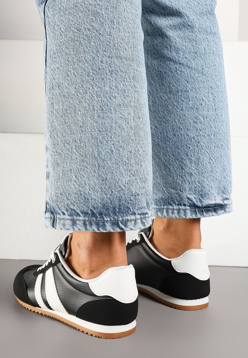 Czarne Sneakersy z Geometrycznymi Paskami Desmira