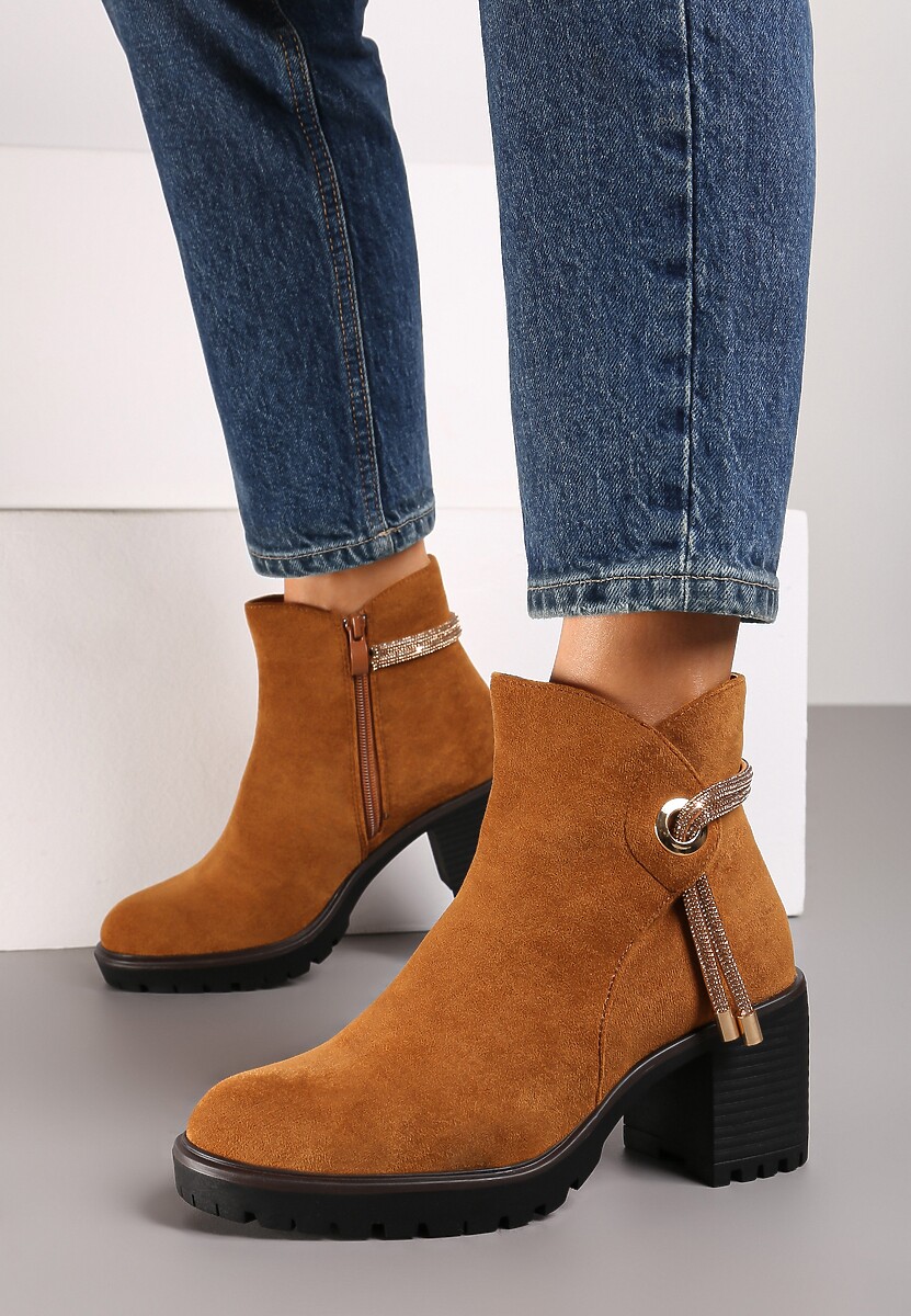 Brązowe Botki na Obcasie z Ozdobnym Cyrkoniowym Sznureczkiem Leresta