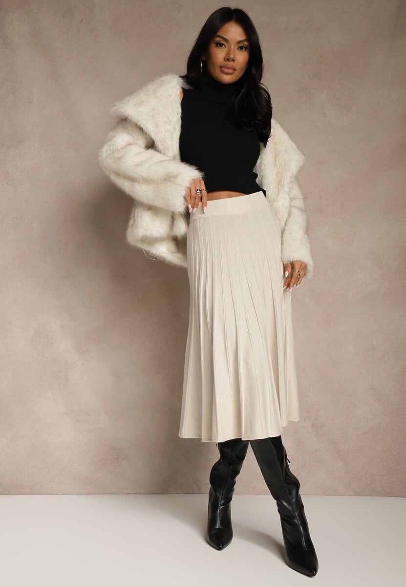 Beżowa Dzianinowa Spódnica Plisowana o Rozkloszowanym Kroju Tuswia