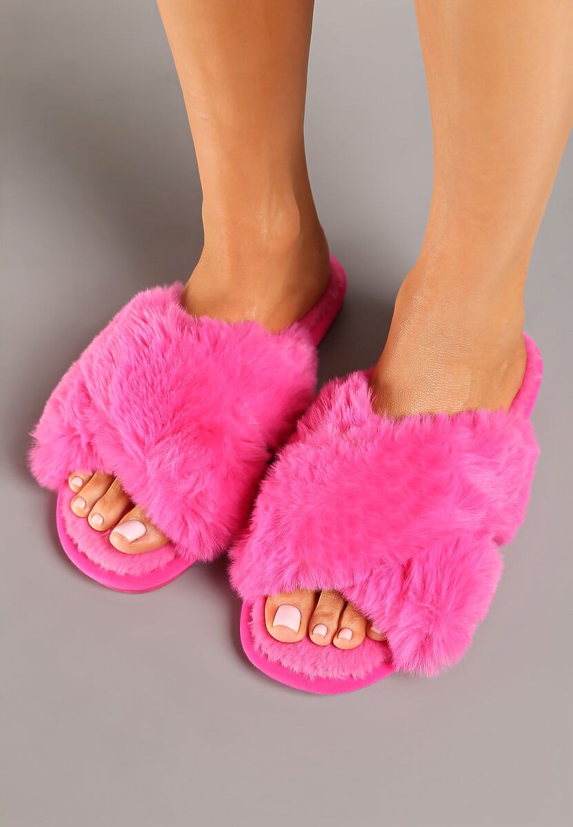 Ciemnobeżowe Kapcie Vices z Futerka ze Skrzyżowanymi Paskami Selanthra