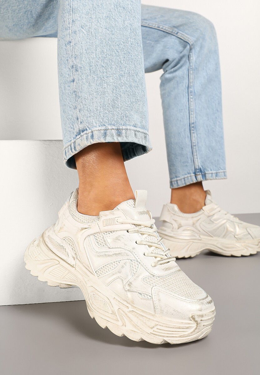 Beżowe Sneakersy w Streetwearowym Stylu na Podeszwie z Tłoczeniami Neodeoriel