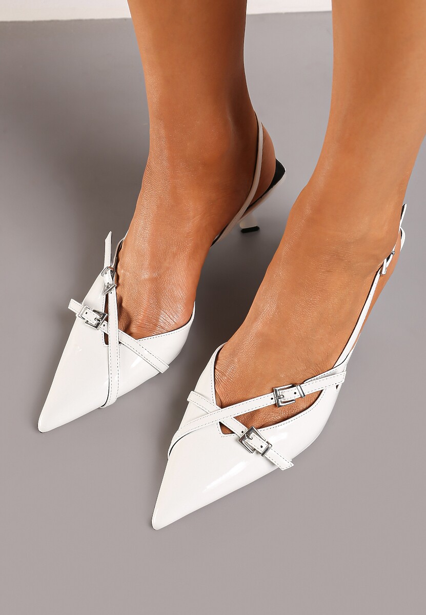 Białe Lakierowane Sandały z Obcasem Kaczuszką Ozdobione Paskami ze Sprzączkami Falinivia