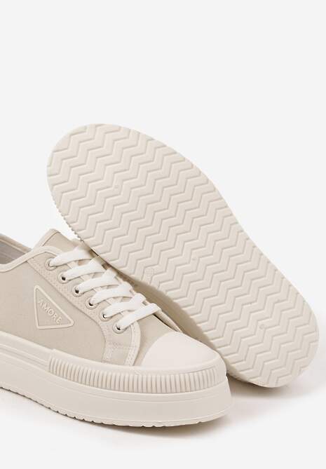 Beżowe Trampki na Podwójnej Podeszwie z Ozdobnym Znaczkiem na Cholewce Alivrelia