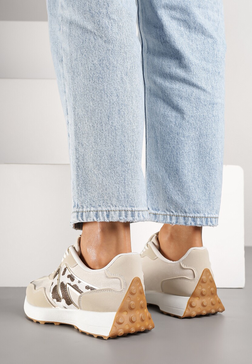 Beżowo-Brązowe Sneakersy Ozdobione Geometrycznym Motywem w Krowie Łaty Rilameia