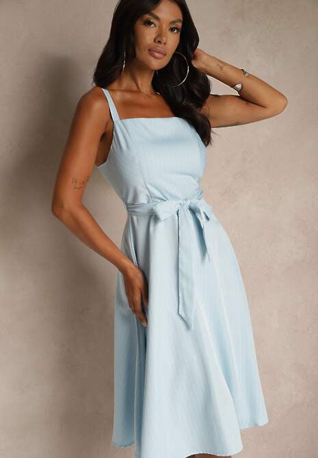 Niebieska Rozkloszowana Sukienka z Wiskozą w Paski Dolavessa