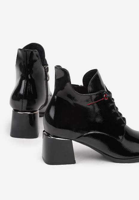 Czarne Asymetryczne Lakierowane Botki VICES na Obcasie ze Sznurowaną Cholewką Zalles