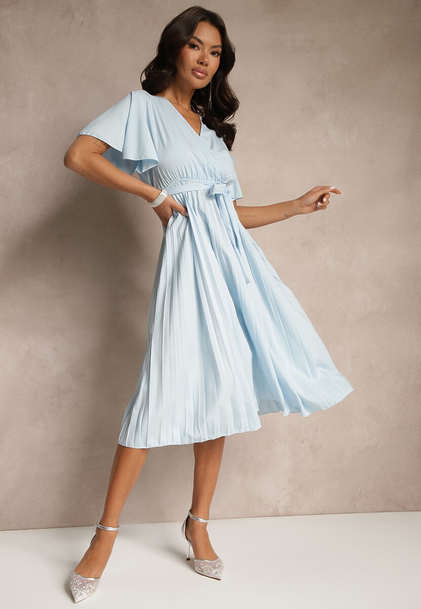 Jasnoniebieska Sukienka Wiązana w Talii z Plisowaniem na Dole Dorseki