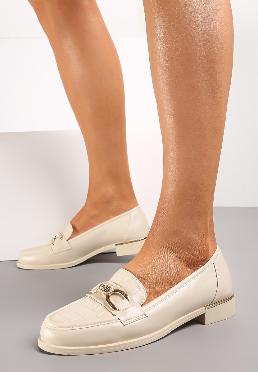 Beżowe Mokasyny Ozdobione Tłoczeniem na Wzór Skóry Krokodyla i Klamrą Viella