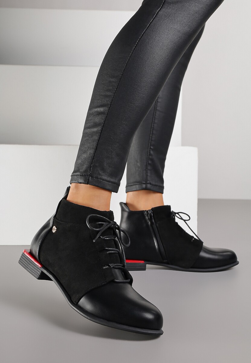 Czarne Botki Vices ze Sznurowaną Cholewką Uzvila