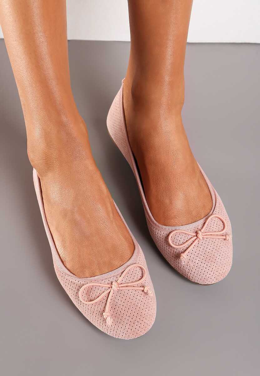 Czarne Balerinki Sthugnaela