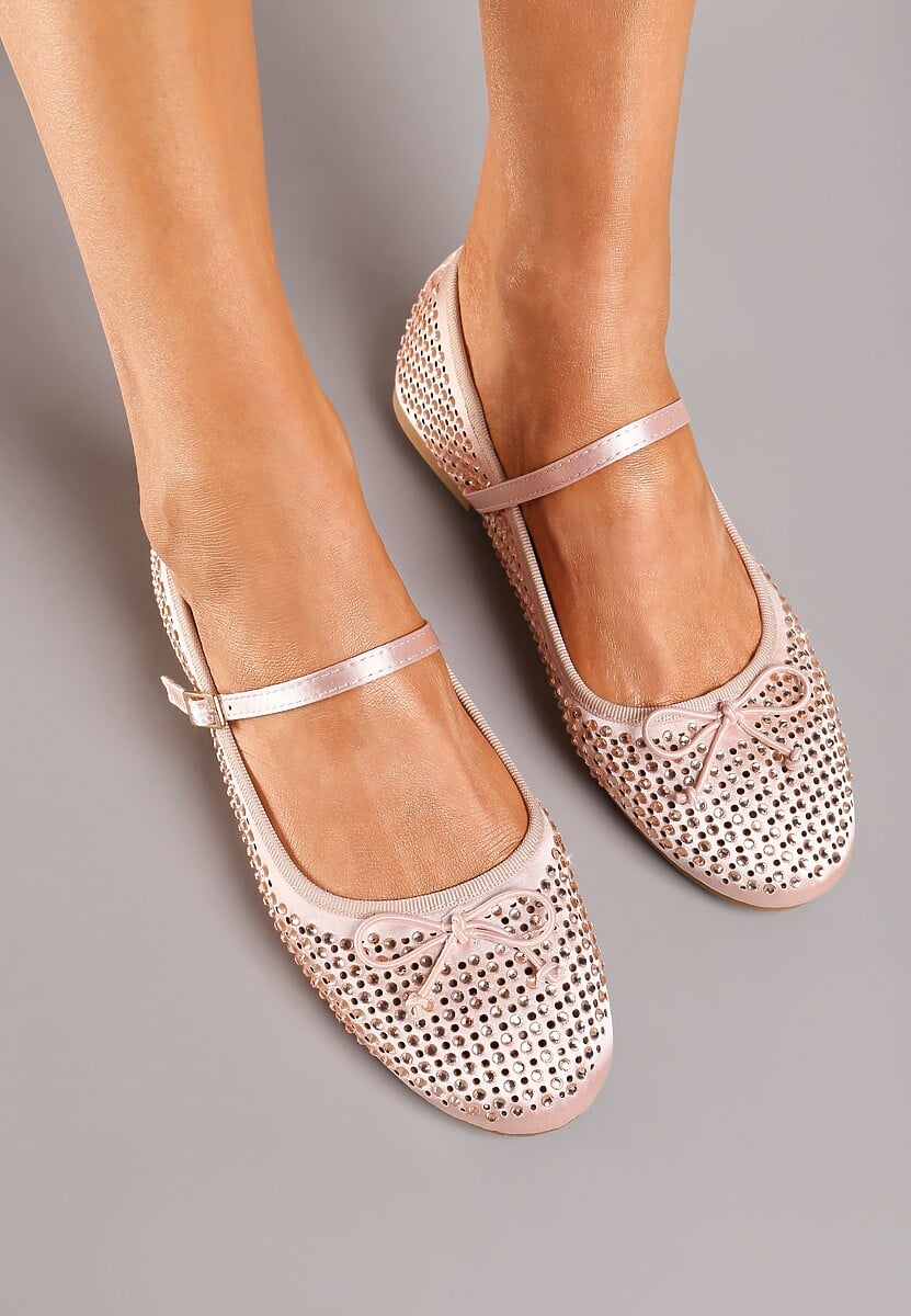 Złote Balerinki z Klamerką i Ażurową Cholewką Morakate