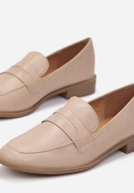Beżowe Mokasyny Caeione