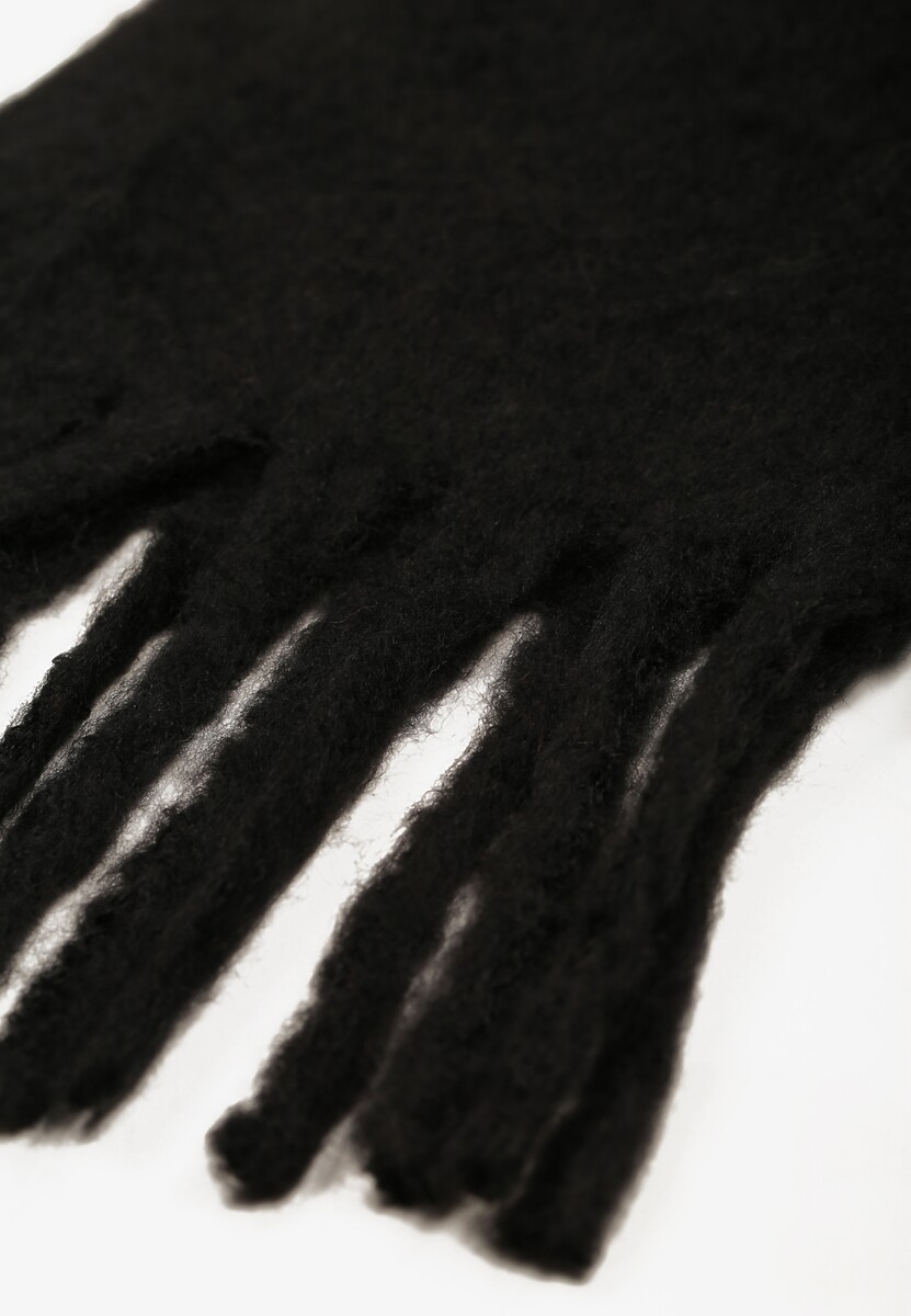 Czarny Szalik Ozdobiony Frędzlami Esalirea