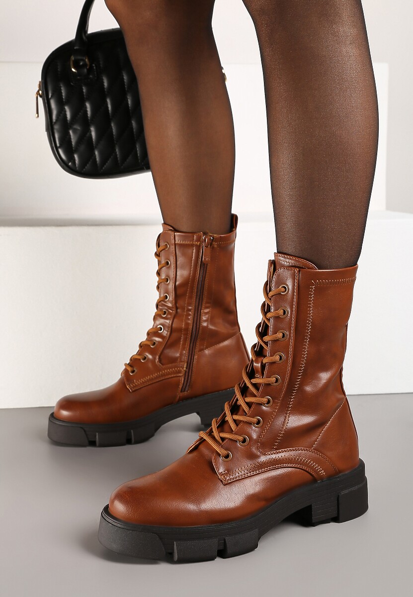 Jasnobrązowe Botki Typu Workery na Grubej Podeszwie Zdobione Przeszyciami Hetizora