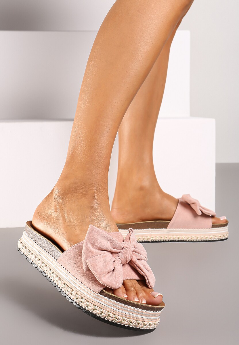 Ciemnoróżowe Klapki Basista