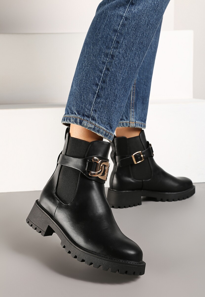 Czarne Botki Sztyblety na Słupku z Metaliczną Ozdobą Venselle