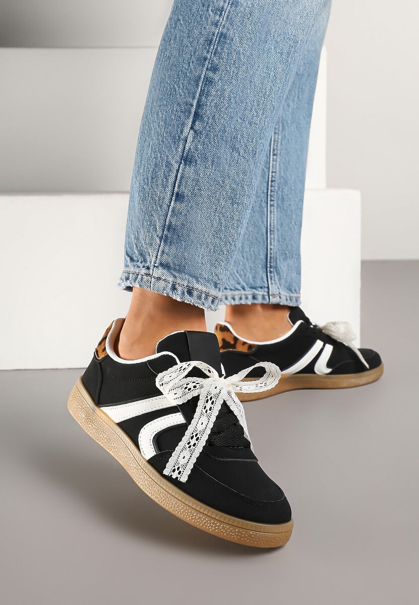 Czarne Sneakersy Typu Kultowe Tenisówki z Ozdobną Odpinaną Kokardą Korilinda