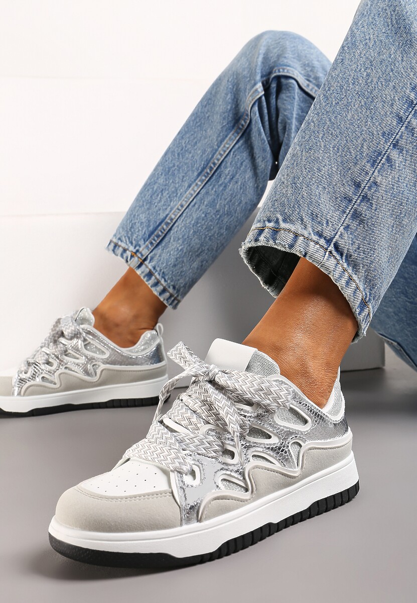 Srebrne Sneakersy z Metalicznym Błyskiem i Podwójnym Sznurowaniem Piniara