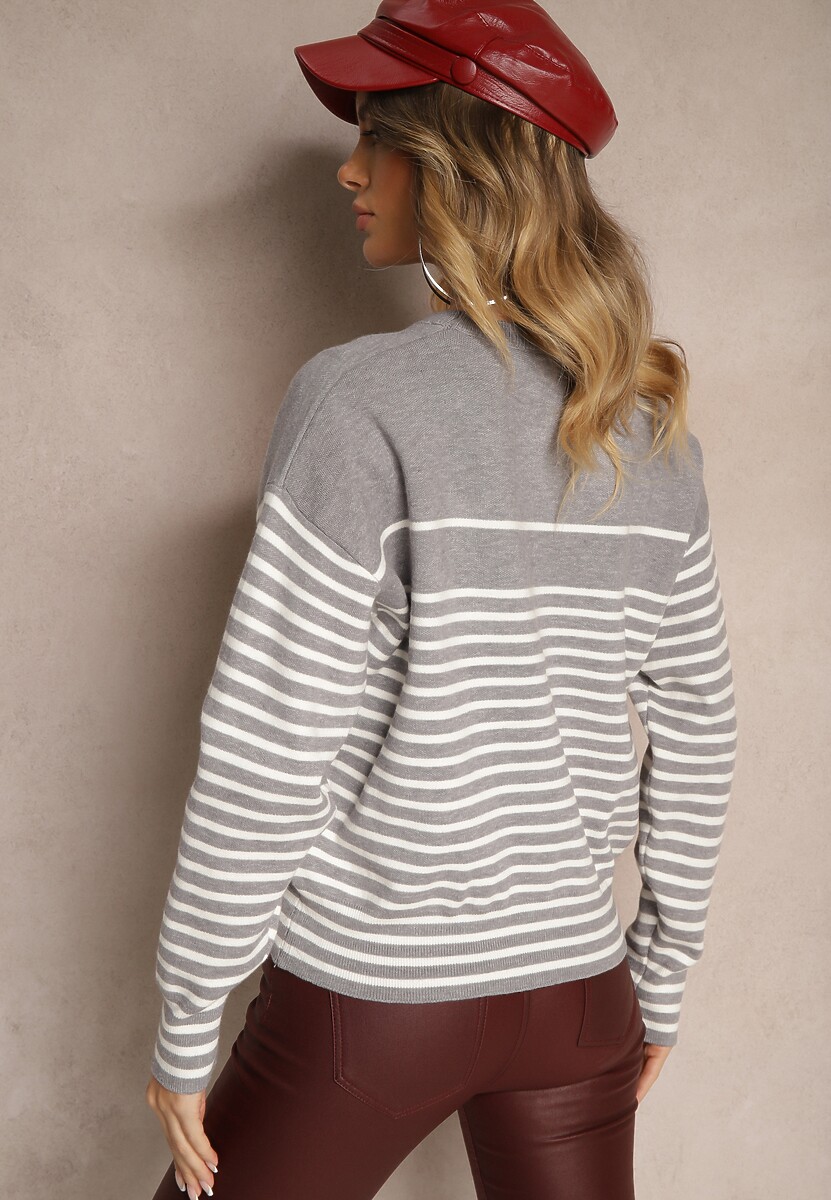 Szary Sweter z Bawełną Ozdobiony Haftowanym Napisem i Paskami Zeanika