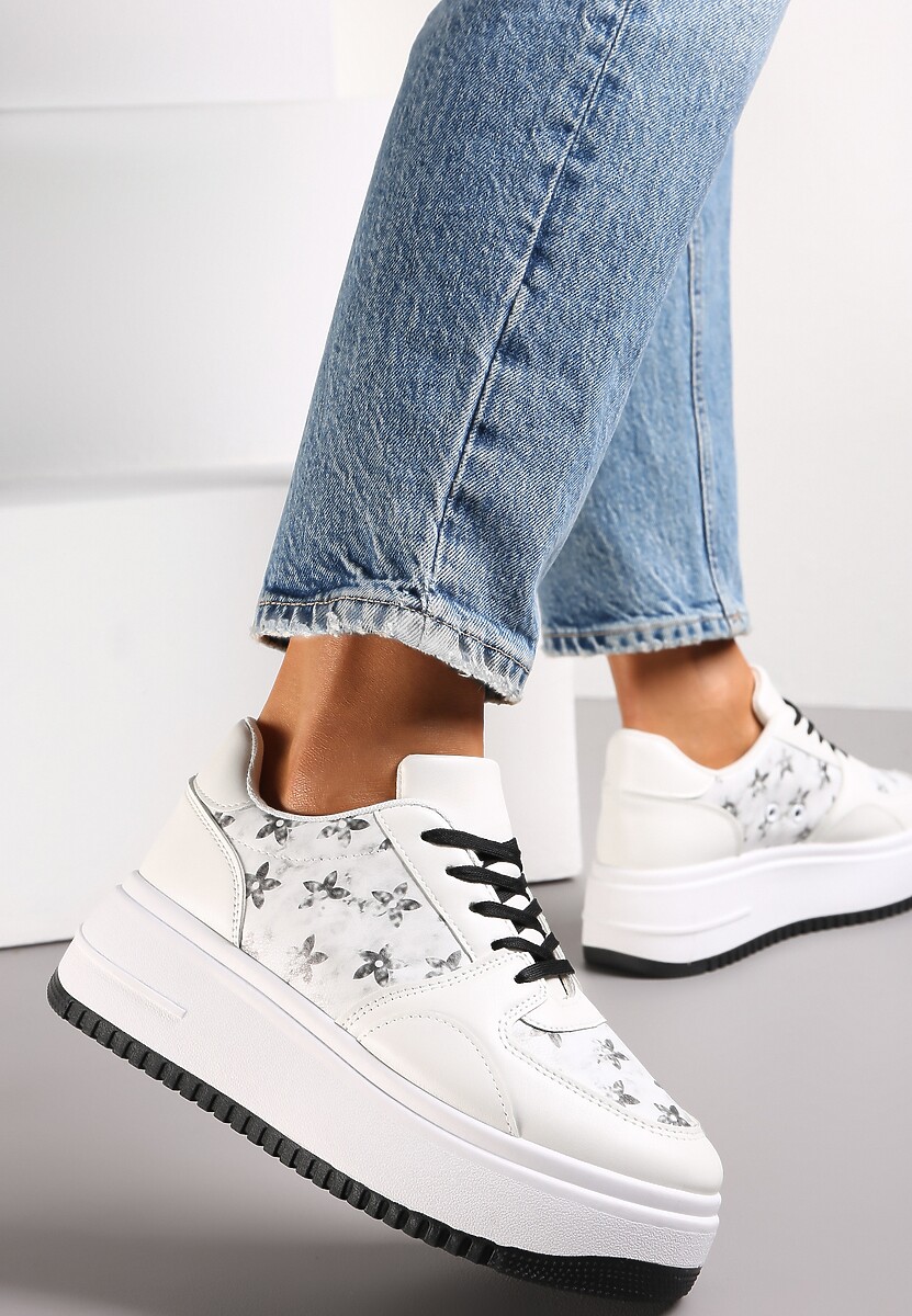 Biało-Czarne Sneakersy na Platformie z Nadrukiem w Kwiaty Chedora
