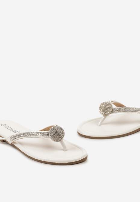 Białe Sandały w Stylu Japonek Wiązane wokół Łydki Ozdobione Cyrkoniami Lebavie