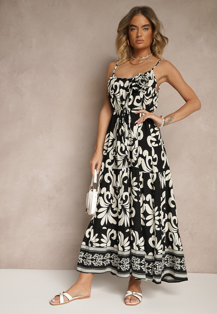 Czarno-Biała Rozkloszowana Sukienka z Wiskozy Zdobiona Broszką i Wiązaniem Marionela