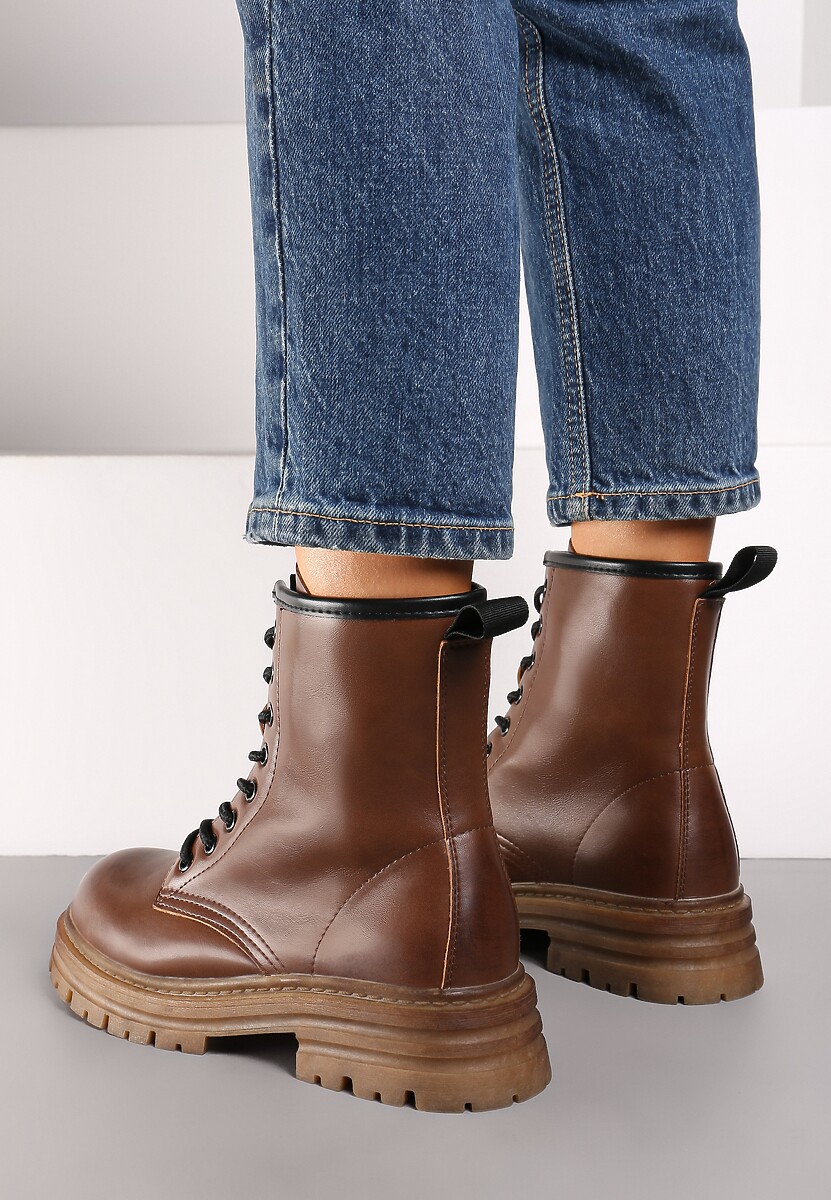 Brązowe Botki Workery na Płaskiej Podeszwie ze Sznurowaniem Arstela