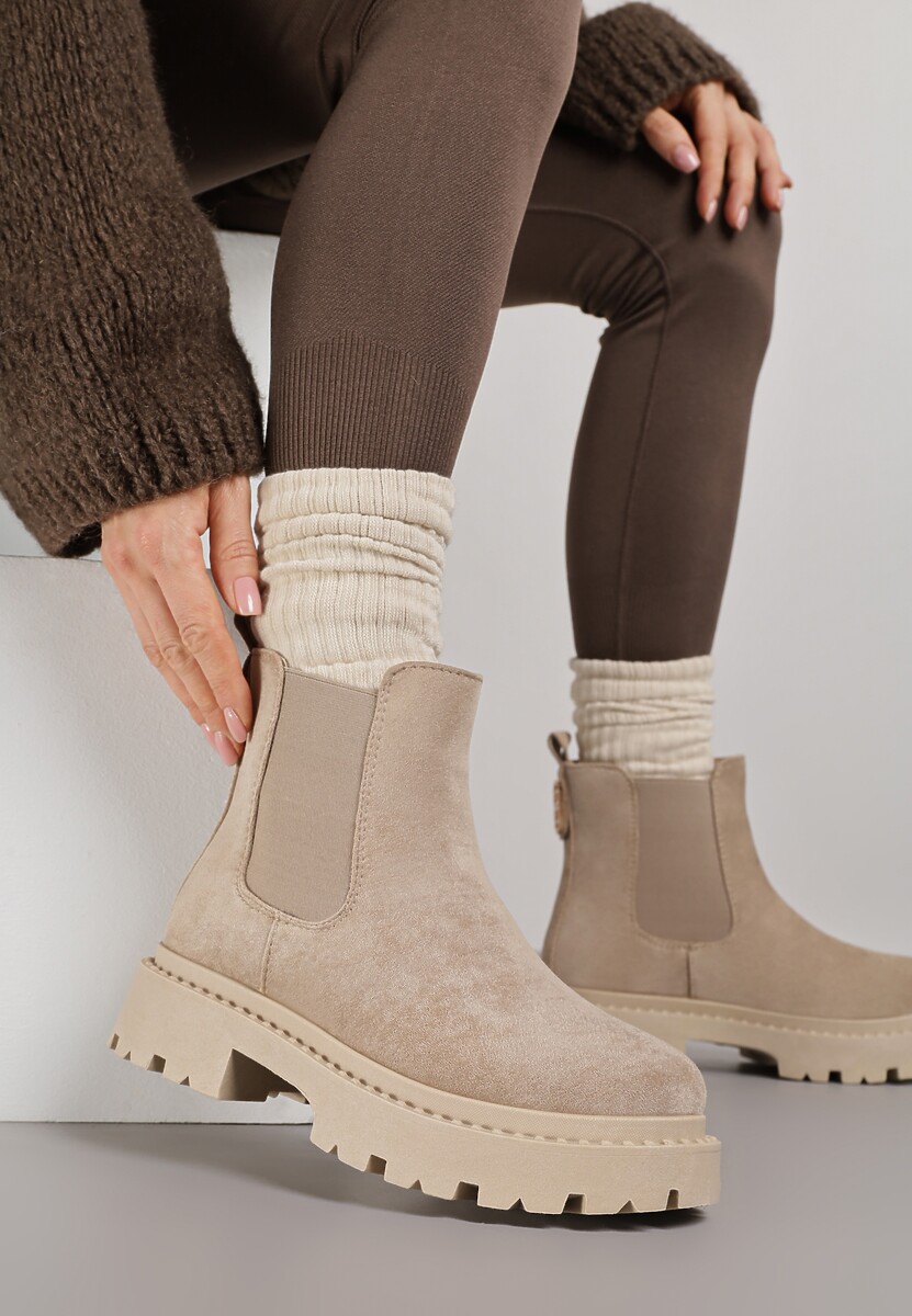 Czarne Botki na Grubej Podeszwie za Kostkę Verithra