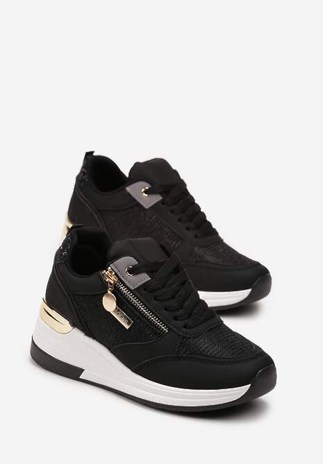 Czarne Błyszczące Sneakersy na Koturnie z Metalicznymi Detalami i Sznurowaniem Teissa