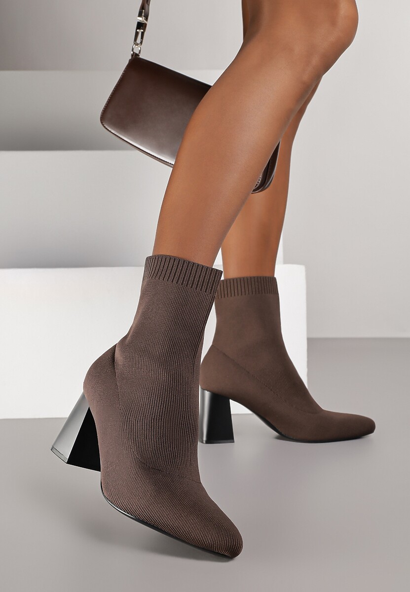 Czarne Botki Vices na Słupku ze Skarpetową Cholewką Adanelle