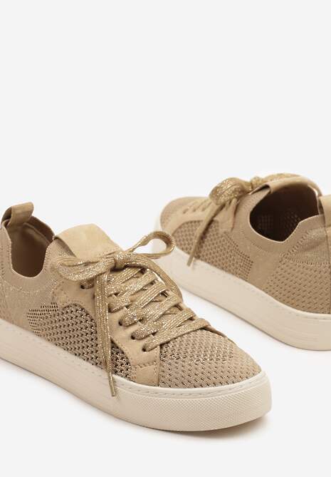 Ciemnobeżowe Sneakersy Ozdobione Siateczką Varlio