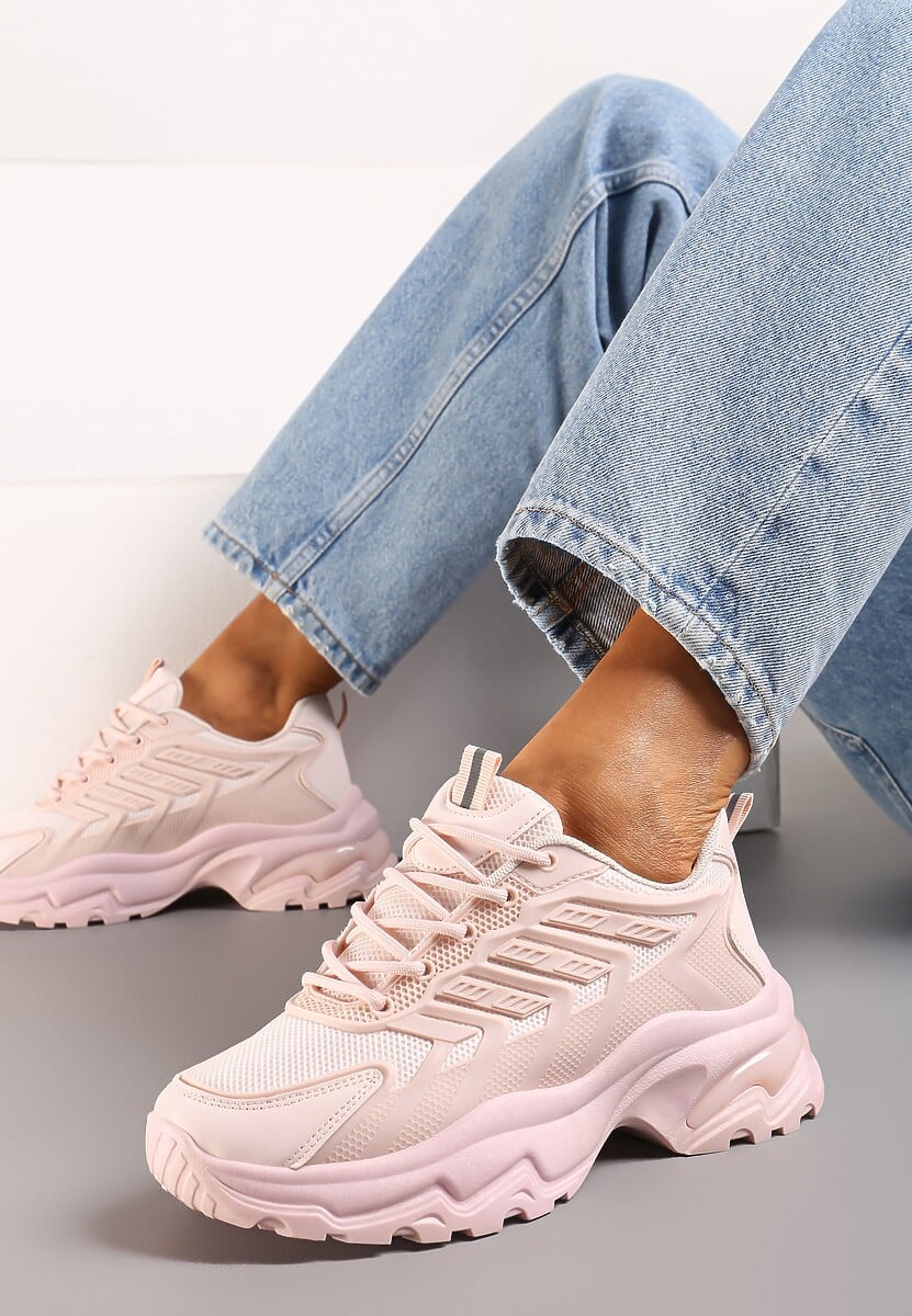 Różowe Sneakersy na Niskiej Platformie z Ozdobnymi Wstawkami na Cholewce Amrogia