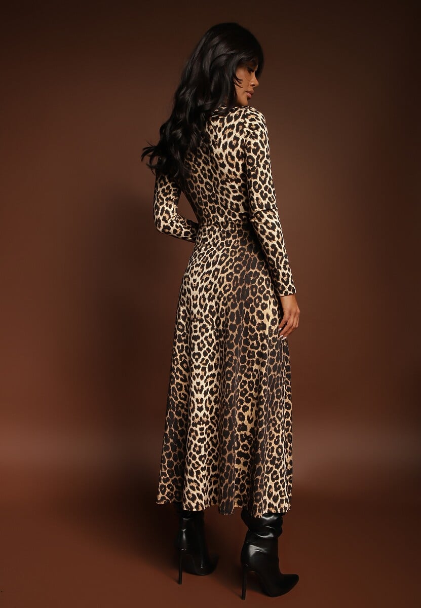 Brązowo-Czarna Taliowana Sukienka z Rozcięciem na Boku i Półgolfem Saimara