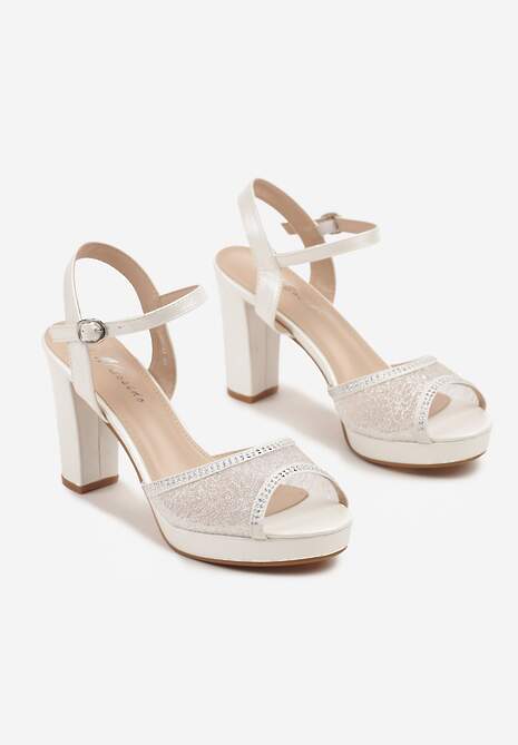 Białe Sandały na Słupku z Cyrkoniami i Koronką Sovriza