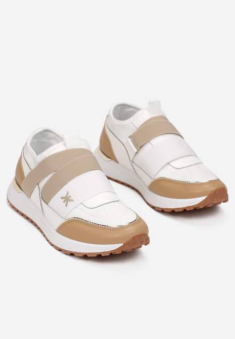 Biało-Beżowe Wsuwane Sneakersy z Metalicznymi Wstawkami i Elastycznym Paskiem Fanir